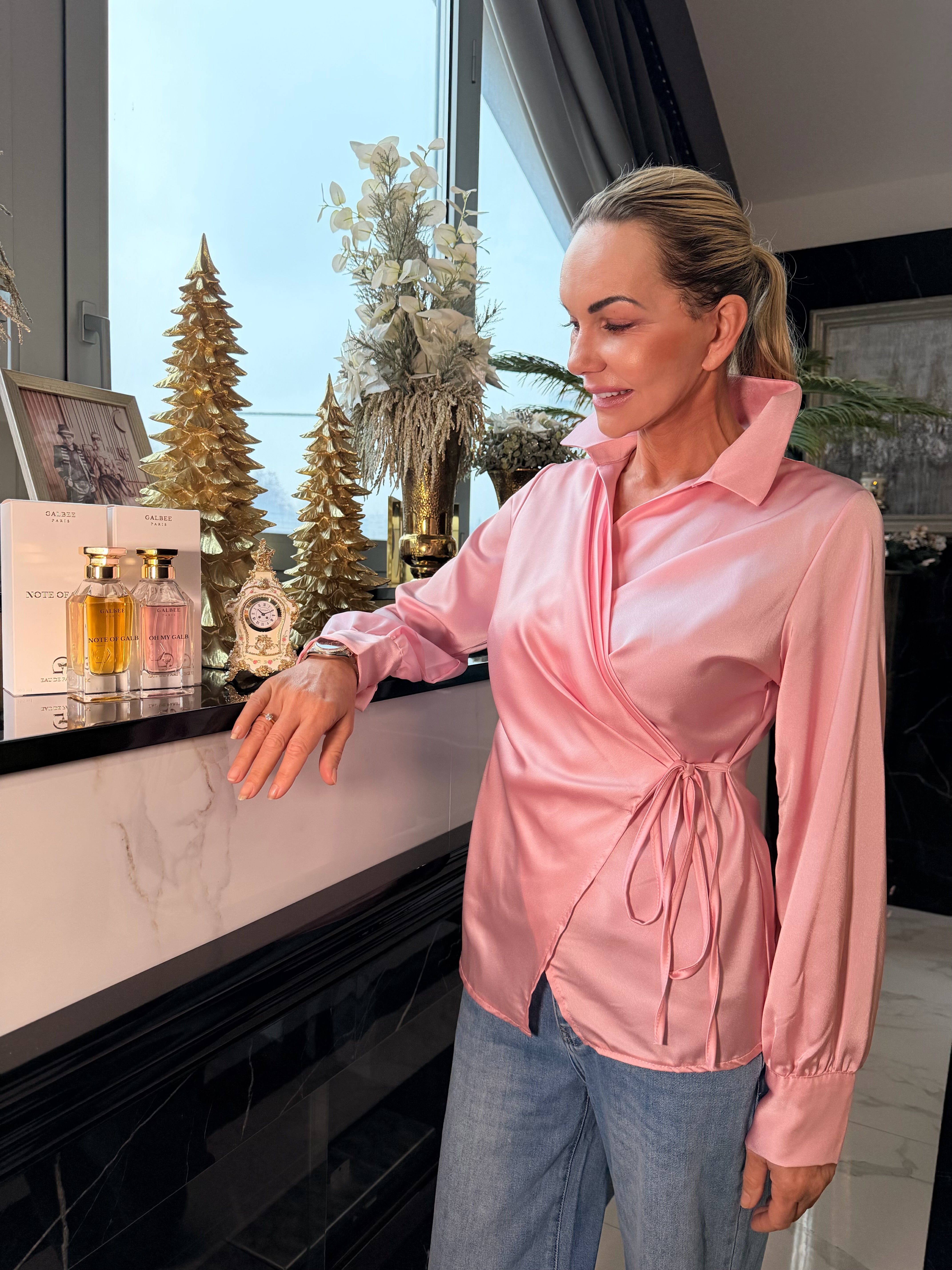 Blúzka zaväzovacia