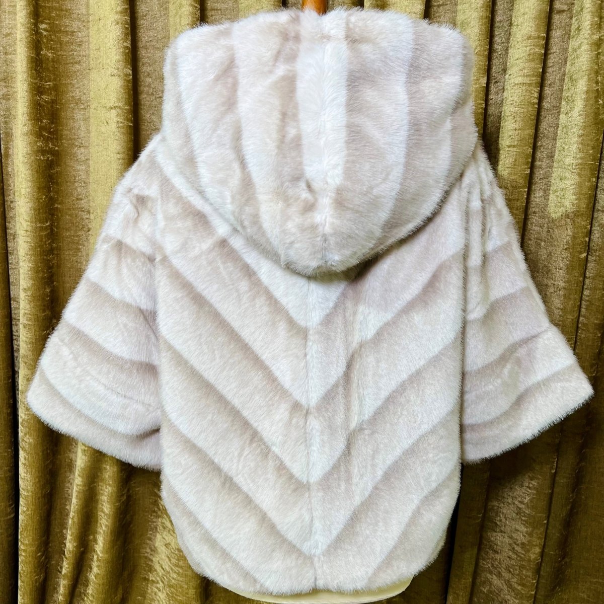 Kožuch Paris s kapuckou - Markiza Moda Italiana