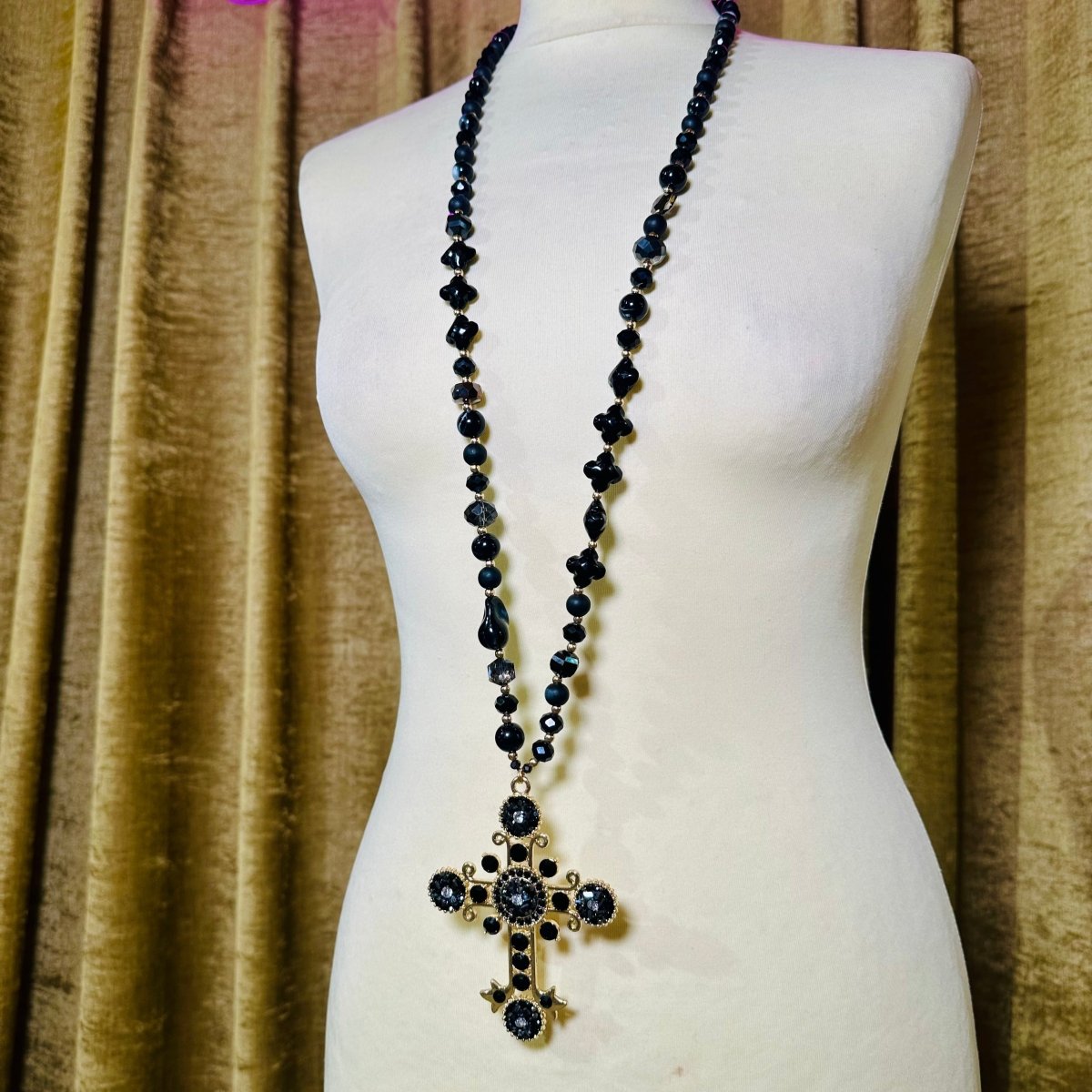 Náhrdelník kríž - Markiza Moda Italiana