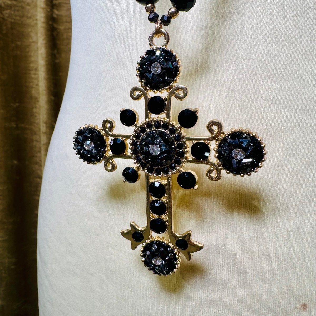 Náhrdelník kríž - Markiza Moda Italiana