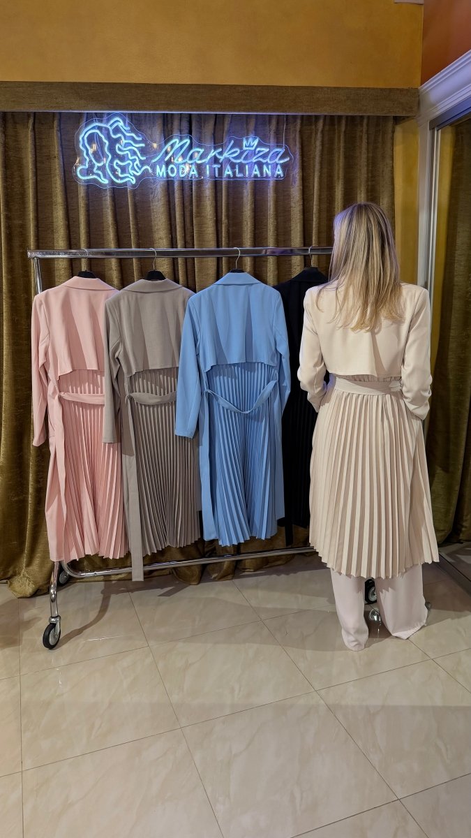 Plášť plisovaný - Markiza Moda Italiana