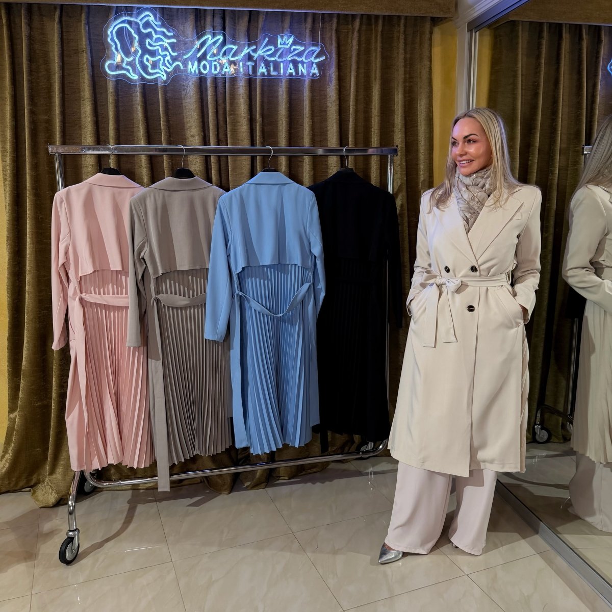 Plášť plisovaný - Markiza Moda Italiana