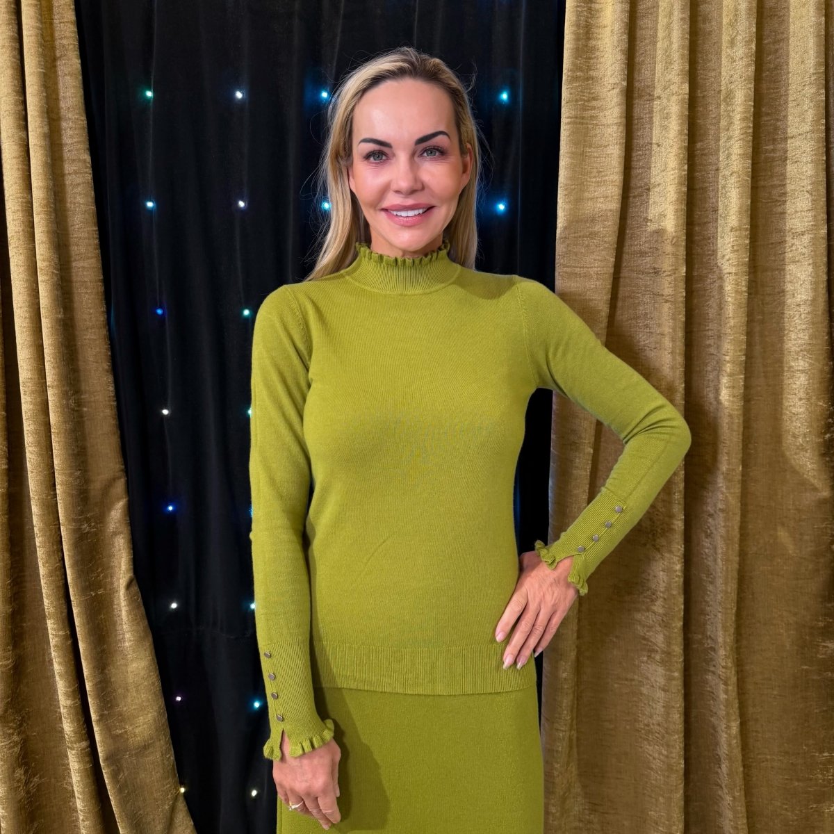 Polorolák Edit s gombičkami - Markiza Moda Italiana