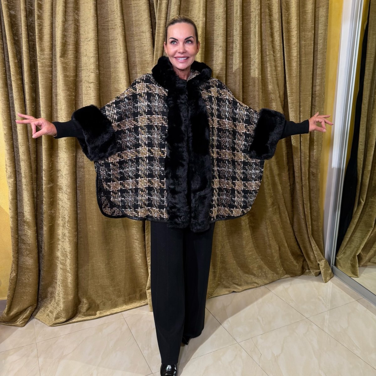 Pončo Klaudia - Markiza Moda Italiana