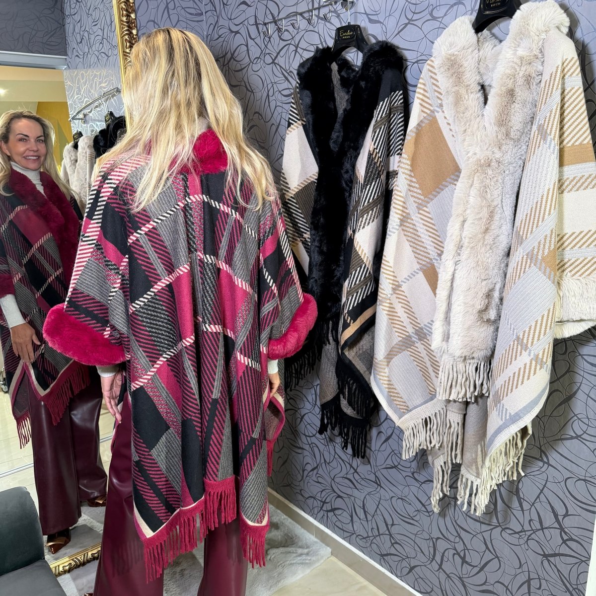 Pončo Lukrecia - Markiza Moda Italiana