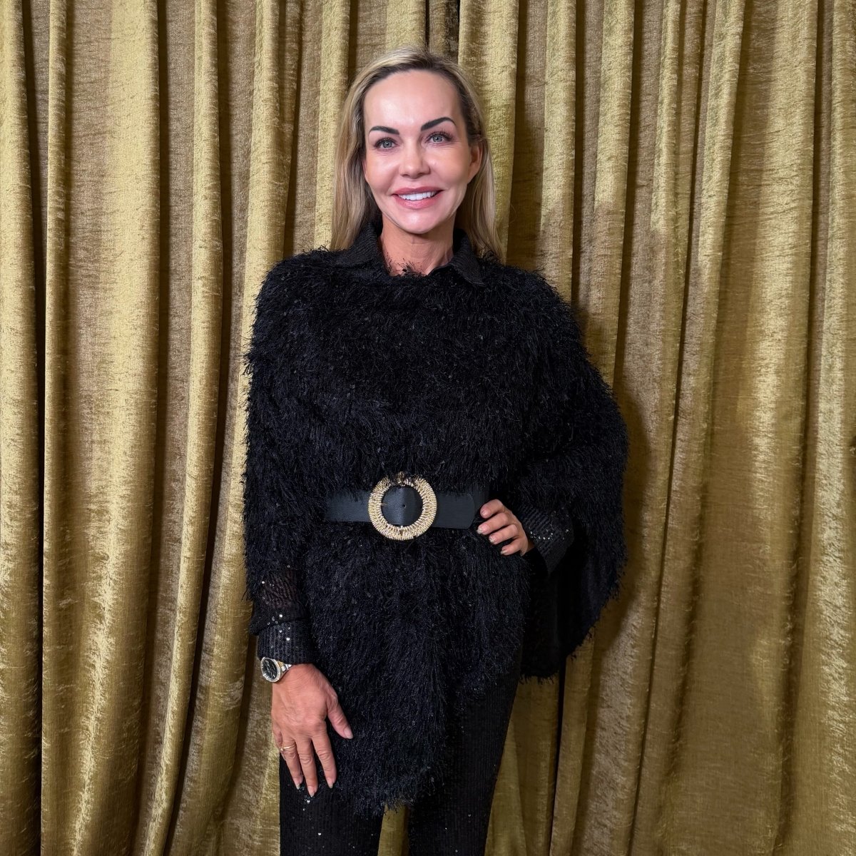 Pončo Nero - Markiza Moda Italiana