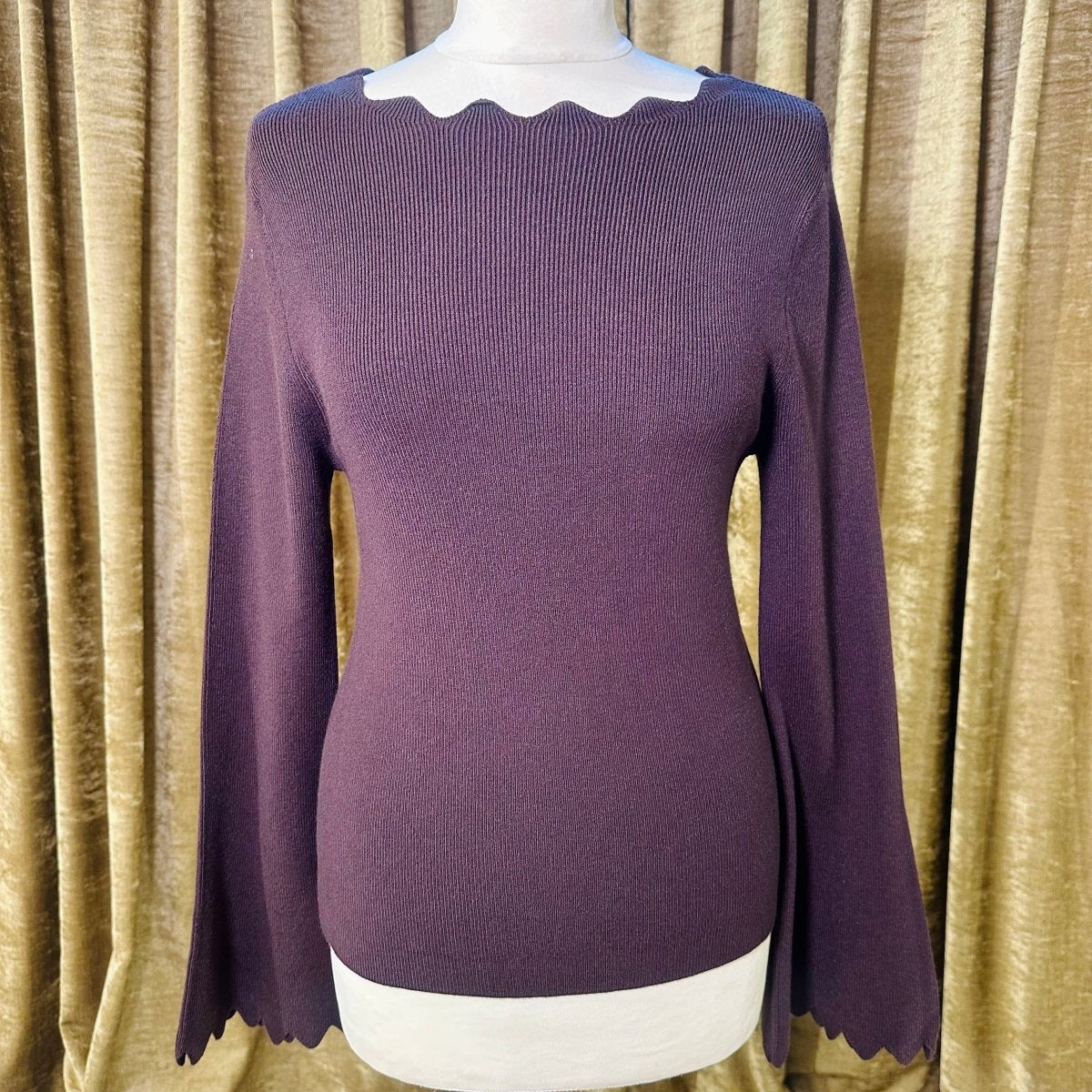 Sveter oblúčik new model - Markiza Moda Italiana