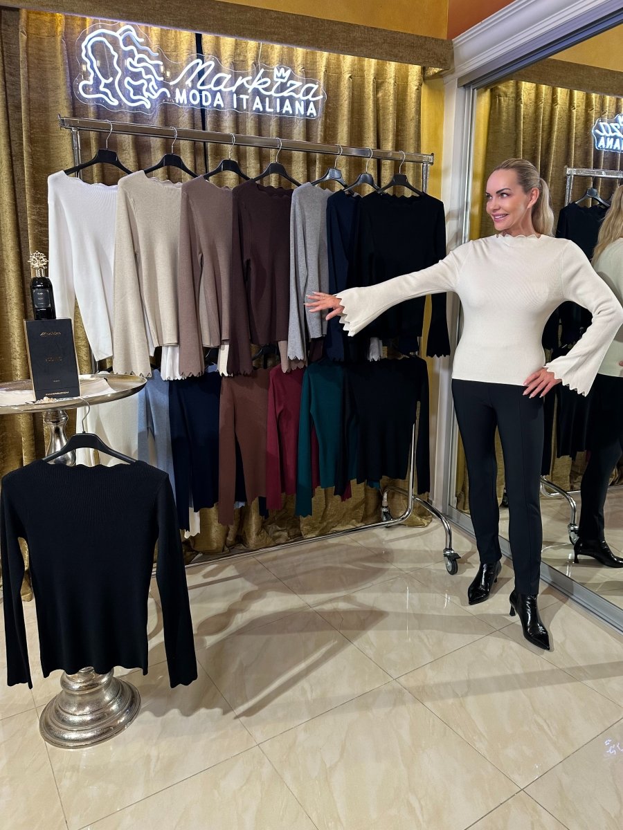 Sveter oblúčik new model - Markiza Moda Italiana