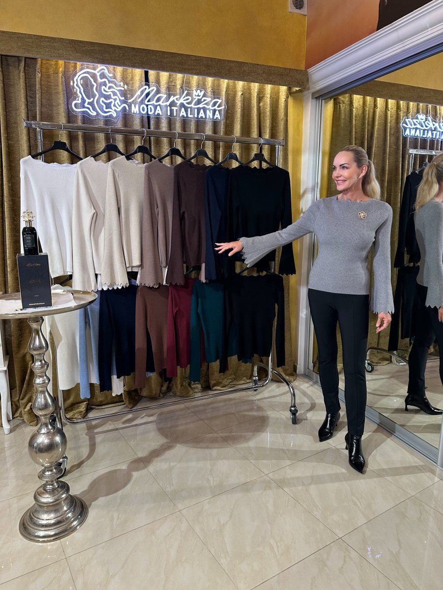Sveter oblúčik new model - Markiza Moda Italiana