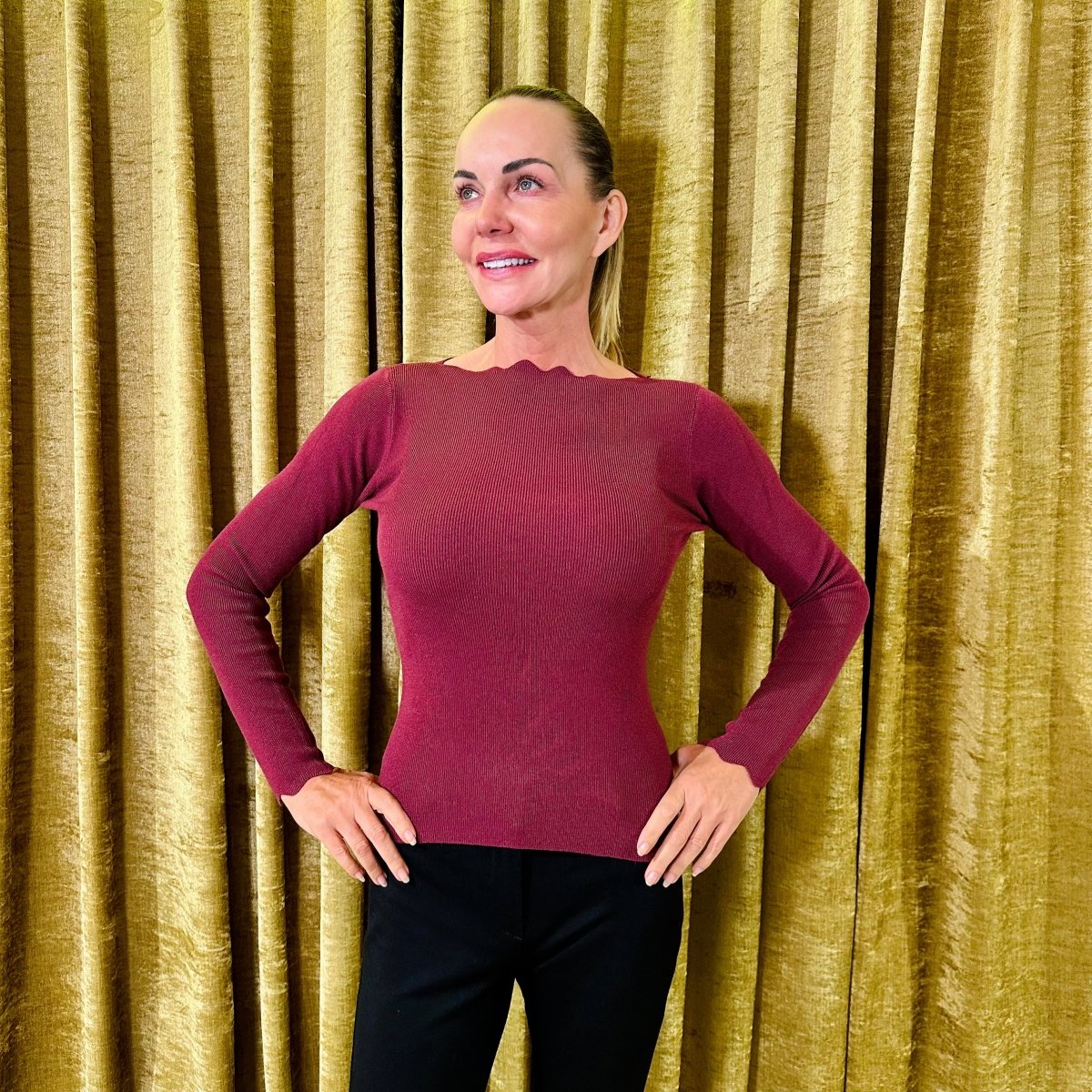 Svetrík oblúčik dlhý rukáv - Markiza Moda Italiana