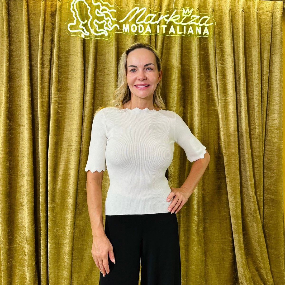 Svetrík oblúčik krátky rukáv - Markiza Moda Italiana