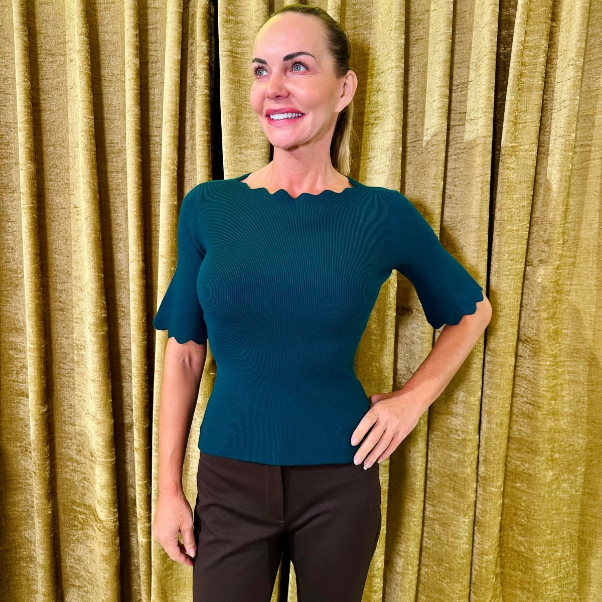 Svetrík oblúčik krátky rukáv - Markiza Moda Italiana