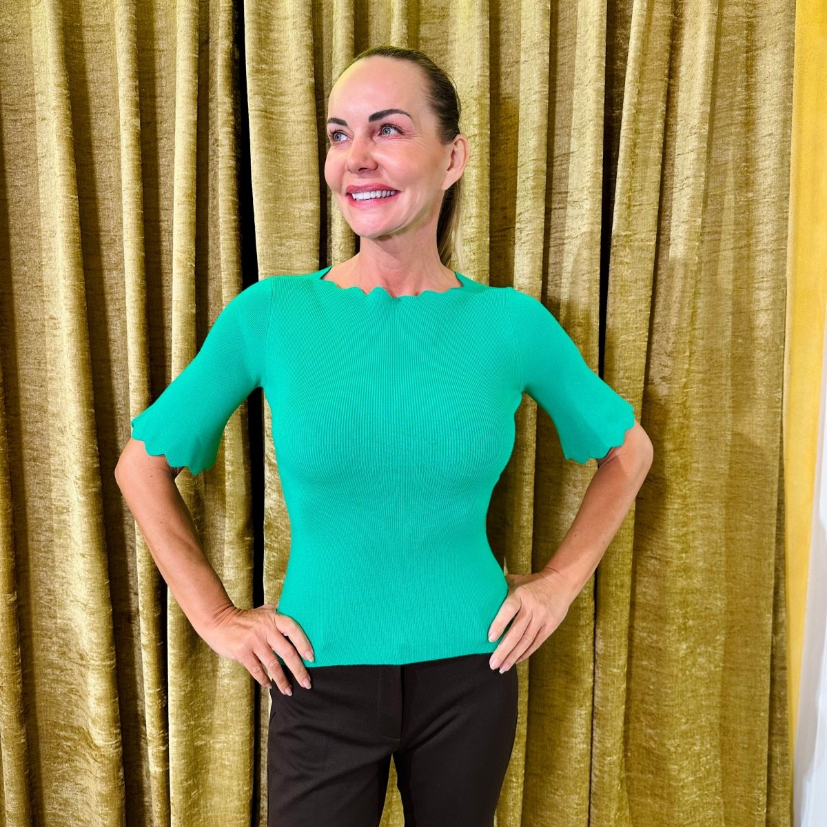 Svetrík oblúčik krátky rukáv - Markiza Moda Italiana