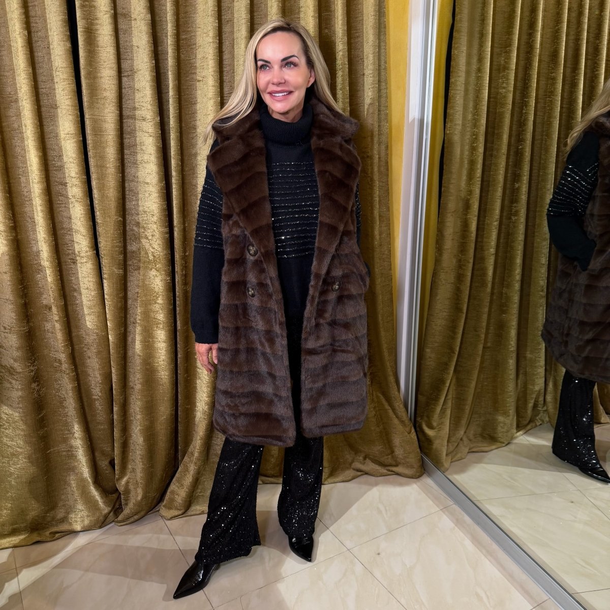 Vesta Maronne - Markiza Moda Italiana