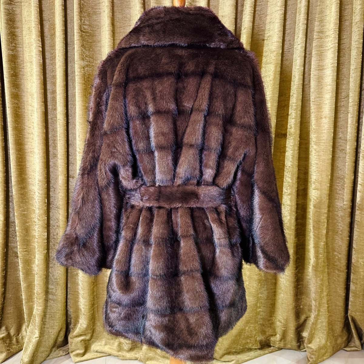 Kožuch Norka - Markiza Moda Italiana