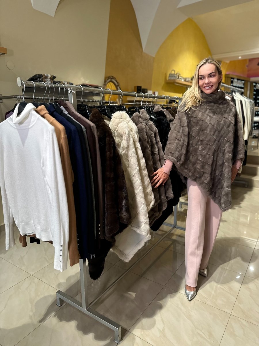 Pončo kožušinové - Markiza Moda Italiana
